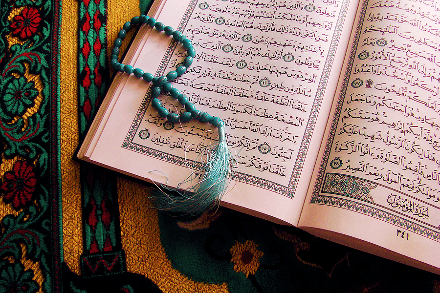 keutamaan membaca Al-Qur'an setiap hari