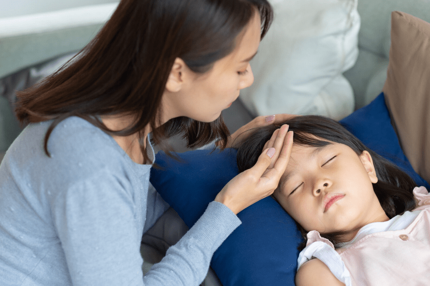 Anak Demam di Malam Hari? Begini Tips Mengatasinya!